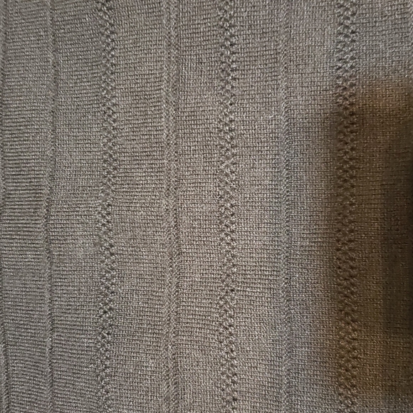 APT. 9 black top - Picture 6 of 7